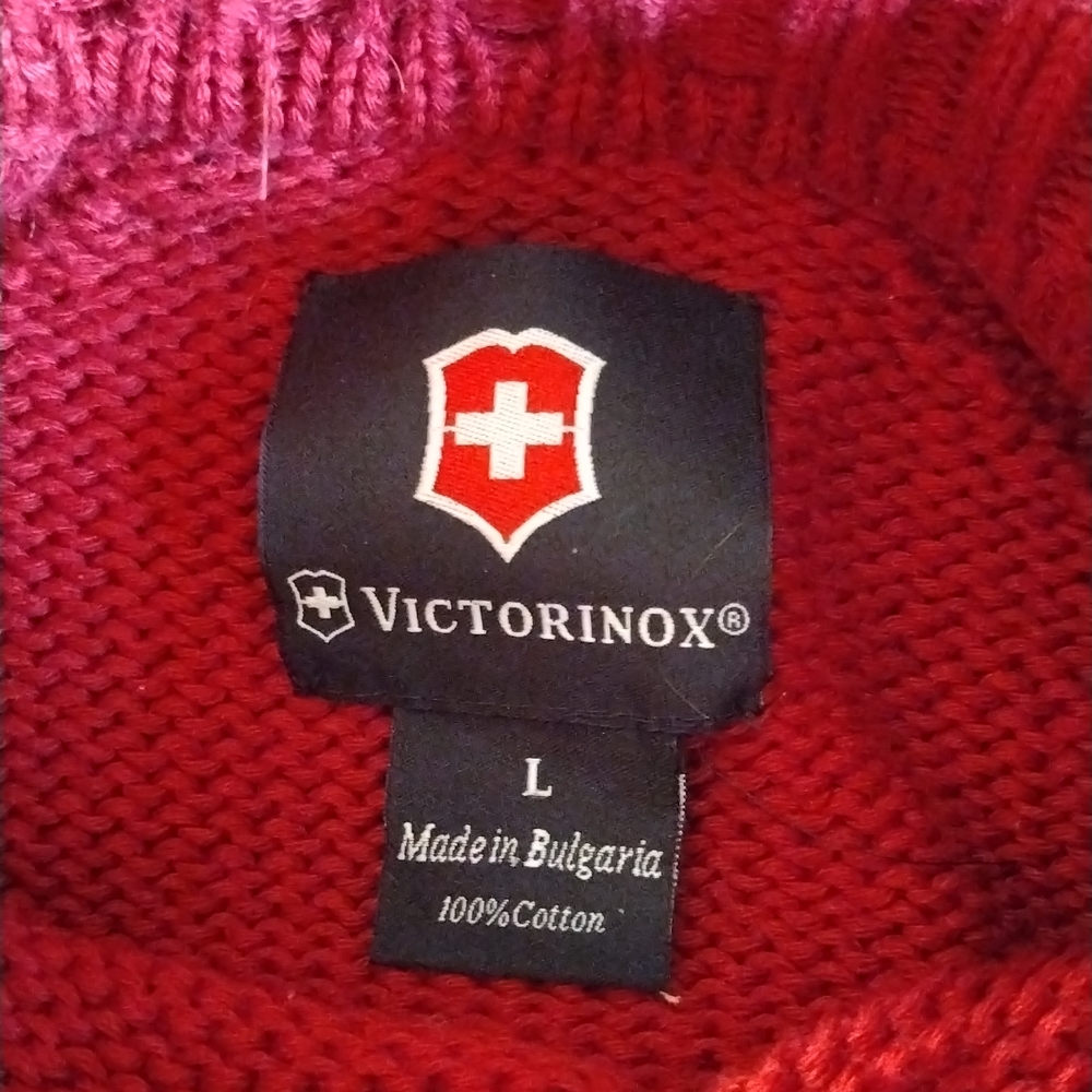 Victorinox sweater